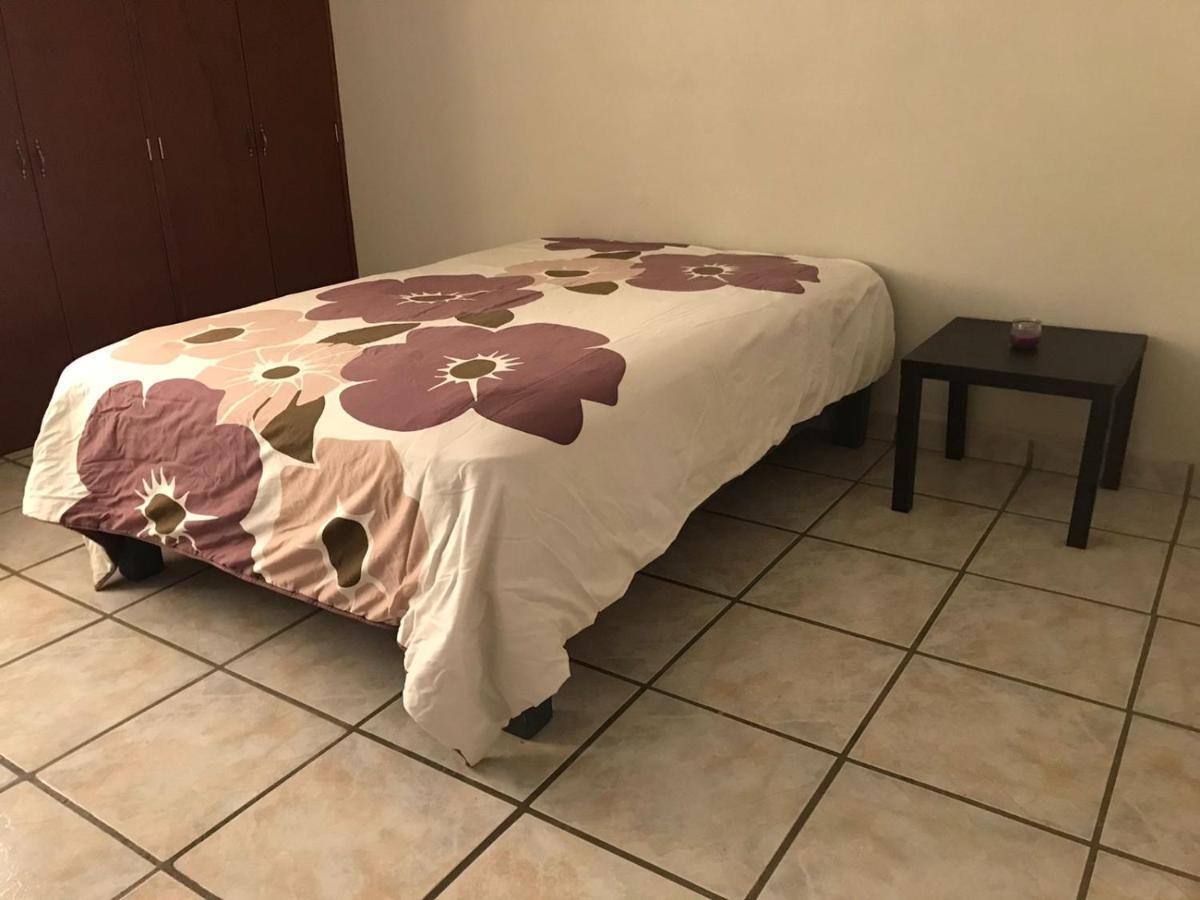 San Sebastianito Hostal Guadalajara Exterior foto